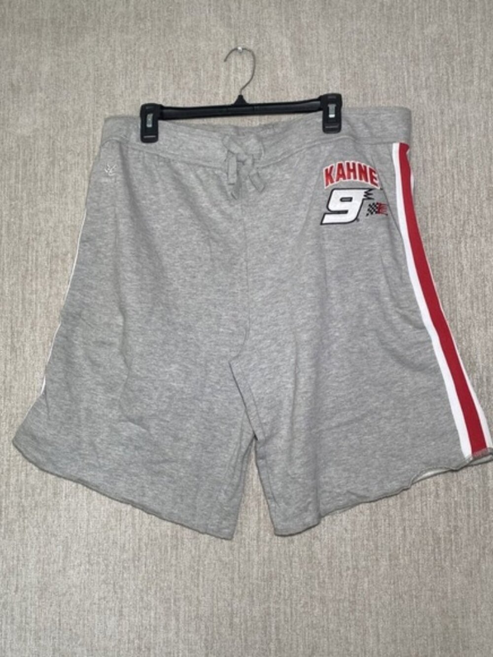 Chase Authentics Nascar‎ Mens Shorts Grey & Red XL Cotton Blend Kasey Kahne #9